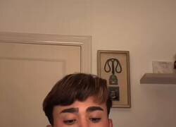 Enlace a Estoy dando volteretas, por @noestoyexiliada