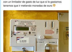 Enlace a Lo nuevo que viene en los airbnb, un limitador de gasto de luz a monedas de euro , por @mariomnts