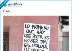Enlace a Después del lunes todo va mejor, por @MastersOfNaming