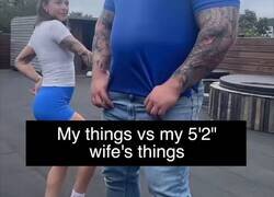 Enlace a Pareja muestra la diferencia de tamaño de los objetos que usan uno y otro