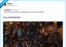 Enlace a La protesta más cuqui que he visto en mi vida, por @HuevoPorSopa