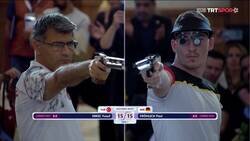 Enlace a El meme turco tirador Yusuf Dikeç se la vuelve a sacar sin usar gafas extra ni parafernalias