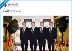 Enlace a ¿Harrison Cuatro?, por @Miss_Antropica