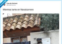 Enlace a Parece que no son muy de Halloween, por @LiosdeVecinos