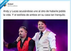 Enlace a El que debería recibir todas las críticas, por @QTorresBalao