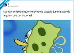 Enlace a Pasando al lado y fingiendo no verte: arte antisocial profesional, por @andres_pinot