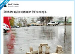 Enlace a Stonehenge a 5€: la réplica que tu mancuerna de ladrillos no te dijo, por @adolfs_hipster