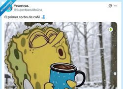 Enlace a ¡Aquí viene la cafeína! por @supermanumolina