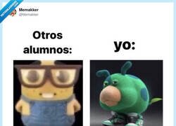 Enlace a El verdadero material escolar es el cansancio emocional, por @Memakker