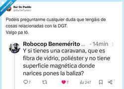 Enlace a La baliza de emergencia y la baliza de emergencia máxima, por @BarDePueblo1