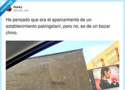 Enlace a En este paking o aparcas o te pakinchan la cara, por @Hanky_solo