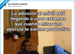 Enlace a He cerrado TikTok para ver una peli, básicamente ya he hecho la jornada laboral de hoy, por @HumansNoContext