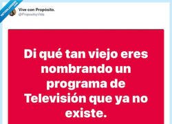Enlace a Yo soy de cuando tenías que soplar el VHS para que se viera el programa, por @PropositoyVida