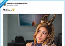 Enlace a Disney y Piqué compitiendo a ver quién respeta menos a Shakira, por @nacional_memes