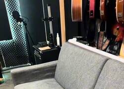 Enlace a Muero de amor, por @HippiesConOsde