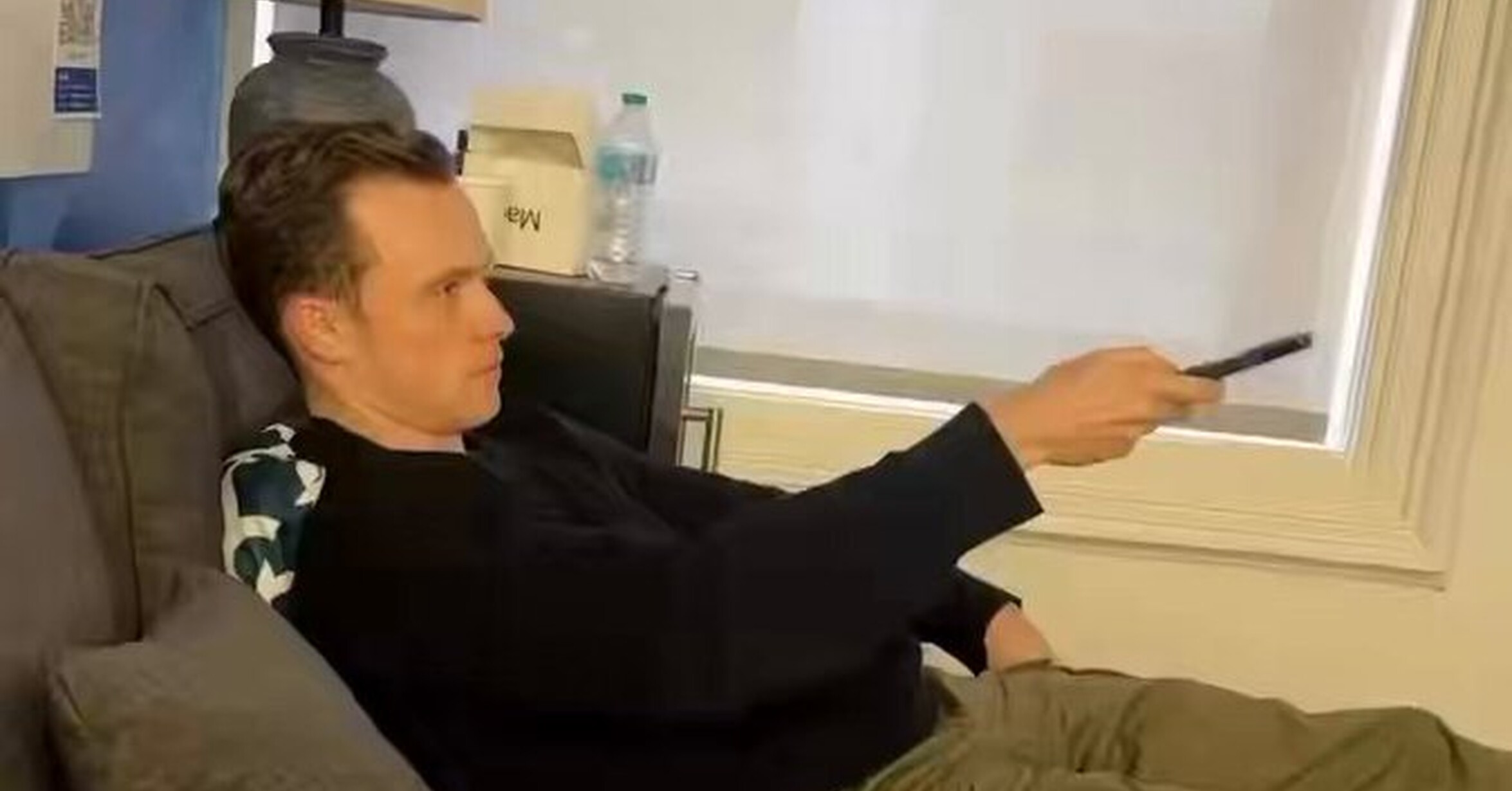VEF > Visto en las Redes > Así será mirar una película en 2026 después ...