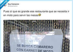 Enlace a Se busca camarero nivel Glovo: servir y hacer caballitos entre mesas, por @soycamarero