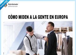 Enlace a En europa te toman medidas, en usa te toman la dignidad, por @RetrAshado