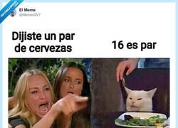 Enlace a Cuando dices ‘unas cañas’ y apareces en casa a las 7 de la mañana, por @MemesSV7