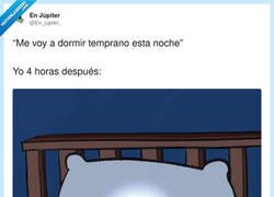 Enlace a Yo: hoy me acuesto pronto. Mi móvil a las 4:46: ¿y si te haces una crisis existencial rapidita?, por @En_jupiter_