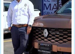 Enlace a No entiendo por qué todo el mundo se ríe de este vendedor de coches con alerón, por @MrReyKing