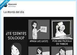 Enlace a Yo apagando las luces para ahorrar y acabando pagándole alquiler al monstruo del pasillo, por @Chiribeje