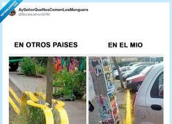 Enlace a En otros países lo diseñan; aquí lo aparcan encima y a correr, por @BocataJamonEHM