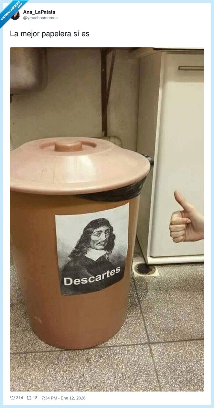 1712321 - Pienso, luego… te tiro a la basura, por @ymuchosmemes