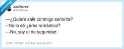 Enlace a Cuando vas de ligón y resulta que era el de seguridad echándote, por @AzulWorow