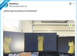 Enlace a NECESARIO por @supermanumolina