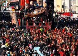 Enlace a Sin palabras el festival de carnaval de Viareggio en Italia, hay que ir una vez en la vida