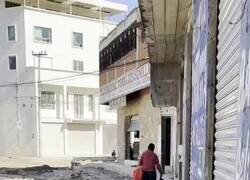 Enlace a Parece que alguien está castigado por escaparse de casa, por @ceciarmy