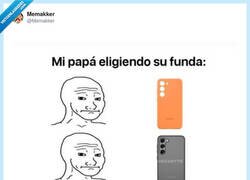 Enlace a Mi padre eligiendo funda: sobria, sobria… y de repente la que parece una atracción de feria, por @Memakker