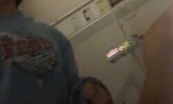 Enlace a Le manda al hospital por celos y luego lo va a visitar