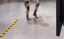 Enlace a Bua, este robot ya baila mejor que yo, pero de sobras, por @interesting_aIl