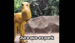 Enlace a Jura que es park, el Jurassic Park de Temu que mola de lo cutre que es