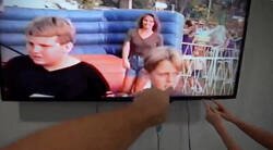 Enlace a Este chico y su esposa se descubren un vídeo de ellos mismos en el mismo lugar, 10 años antes de conocerse