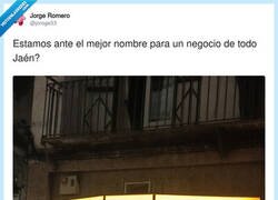 Enlace a El único sitio donde Jaén y “ni pollos” van en la misma frase, por @joroge33