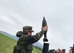 Enlace a Yo montando el mueble de Ikea: seguro que esta pieza va aquí…, por @ANA88MD