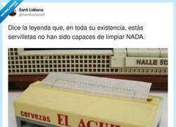 Enlace a No sirven para nada, por @SantiLiebanaR