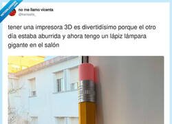 Enlace a Me compré una impresora 3D para cosas útiles y ahora tengo un lápiz tamaño mudanza, por @kansaita_