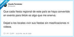 Enlace a Antes: fiesta del pueblo. Ahora: rodaje de TikTok con extras gratis, por @claauufer