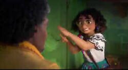 Enlace a Buena iniciativa de Disney reanimando canciones con lenguaje de señas, por @CartoonsOTMoon