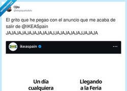 Enlace a El sillón se pone de color naranja para la feria, por @elojoquetodolv