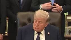 Enlace a No estoy dormido, estoy viendo con los ojos cerrados, por @LarryWalters_