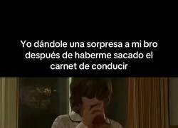 Enlace a Hellooo, por @yisucrist