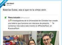 Enlace a Los de Pringles flipando porque pensaban que eran los únicos que hacían algo útil con un tubo, por @mesch