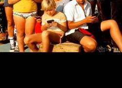Enlace a Así sería Verano Azul si hubiera sucedido en 2026