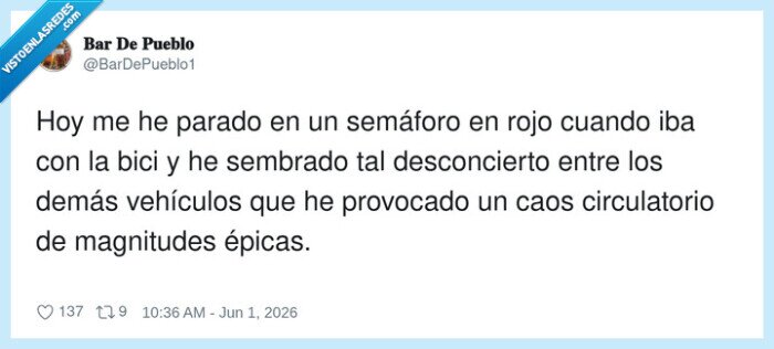 bicicleta,semaforo,trafico,caos,ciclistas