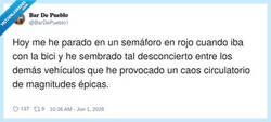 Enlace a He respetado un semáforo en bici y casi colapso la civilización, por @BarDePueblo1